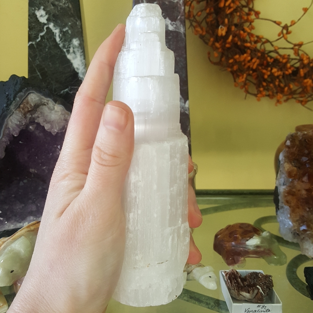 Selenite Crystal Point Decor - Picture 2 of 4